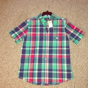 Men’s Chaps short-sleeved button-up dress shirt.